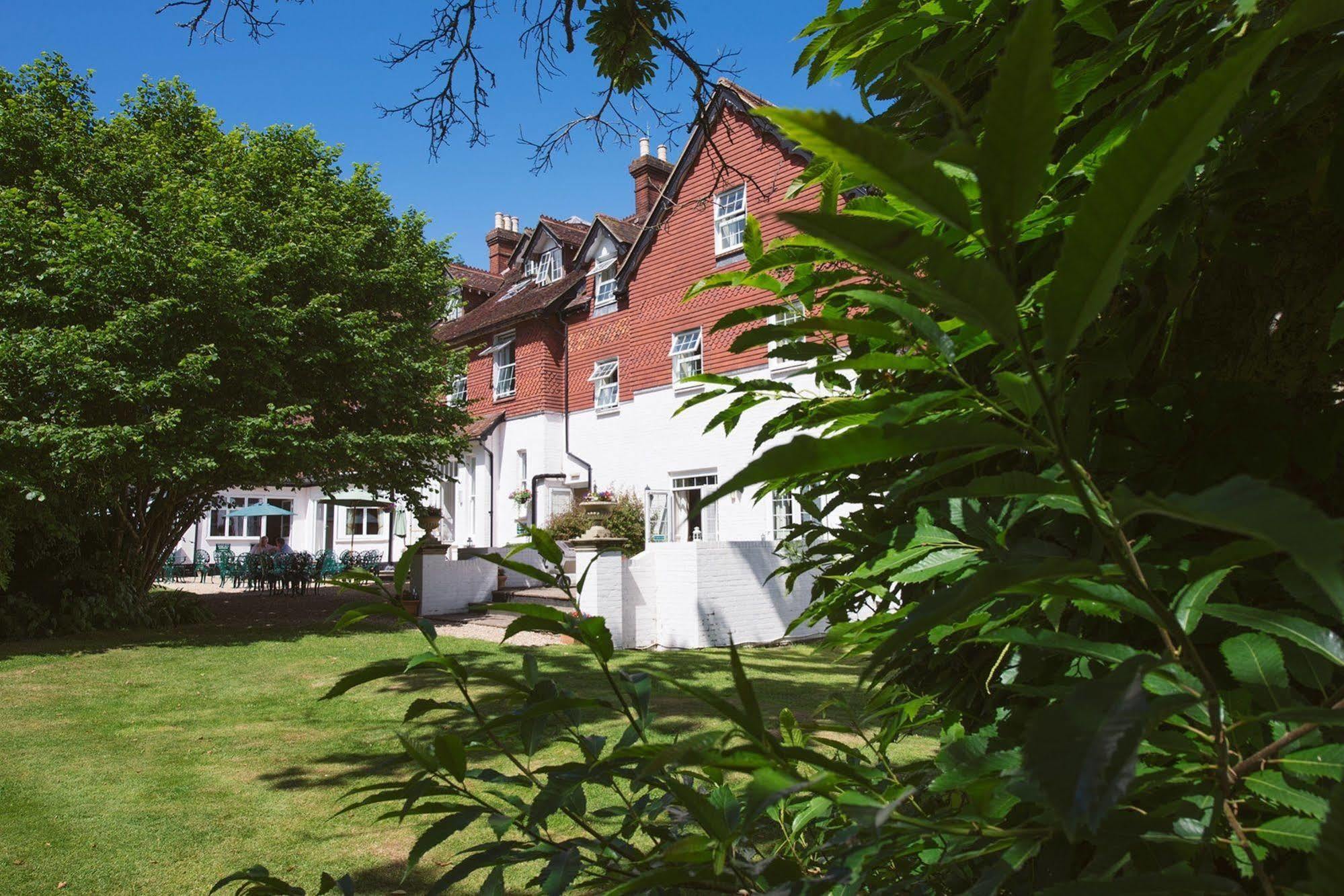 Moorhill House Bed & Breakfast Bed & Breakfast Burley Exterior photo